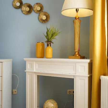Quartier Goldener Loewe Bed & Breakfast 3*